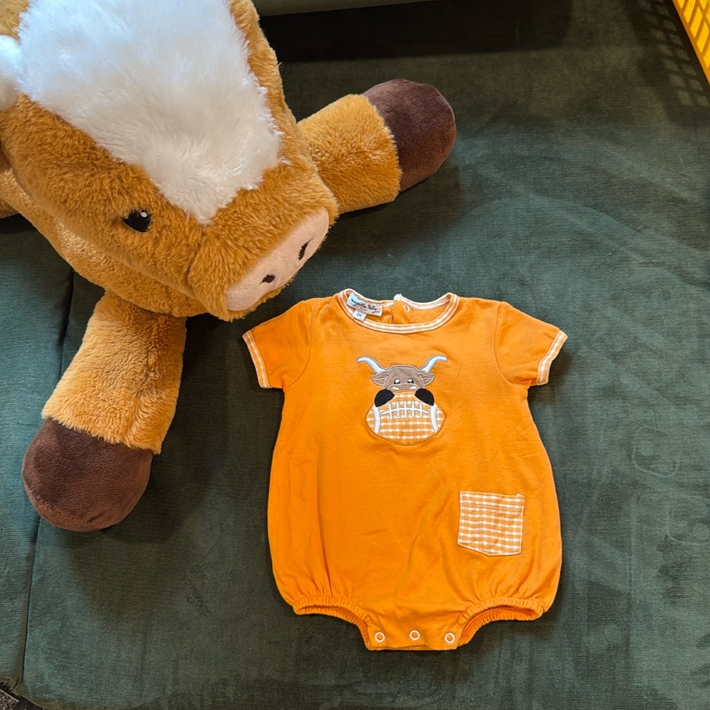 Texas Longhorns bubble onesie 🧡
